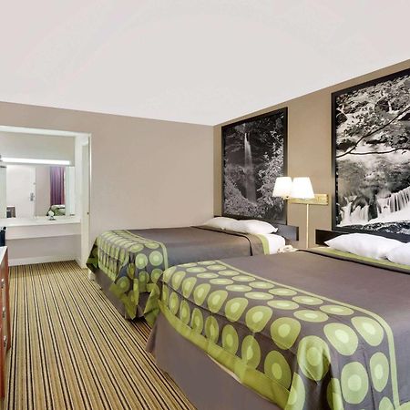 Super 8 By Wyndham Athens Motell Exteriör bild
