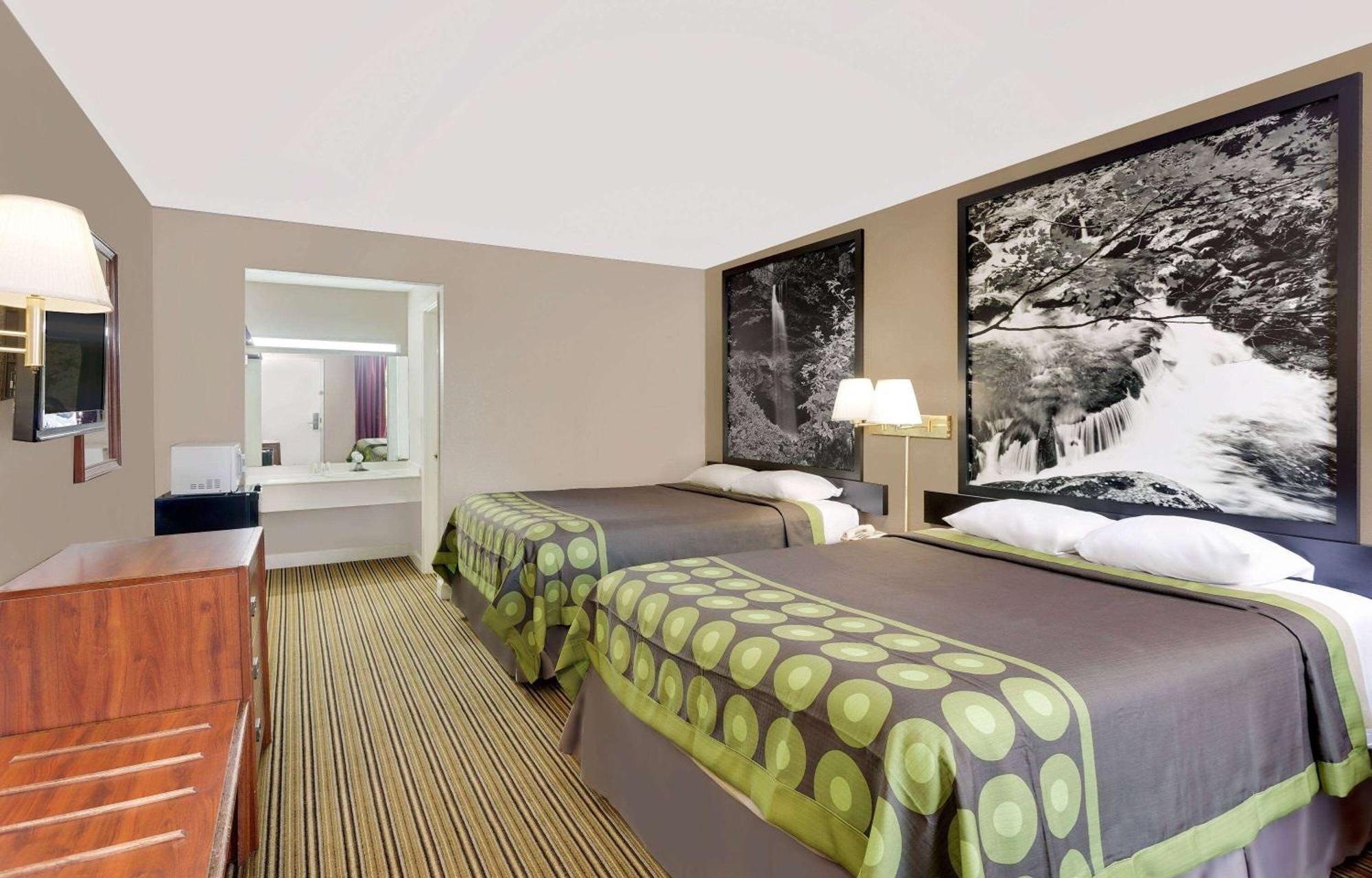 Super 8 By Wyndham Athens Motell Exteriör bild